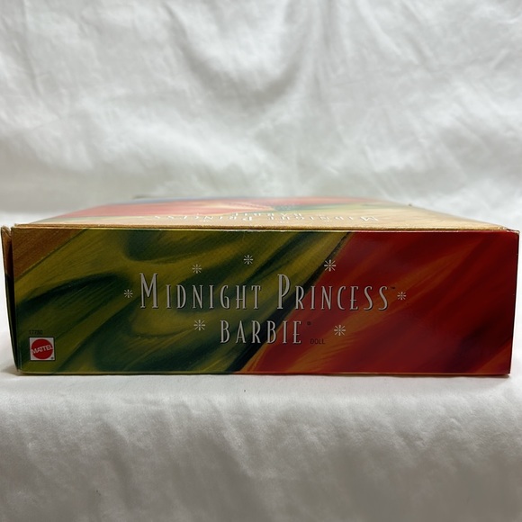 Barbie, midnight princess Barbie - Picture 4 of 6